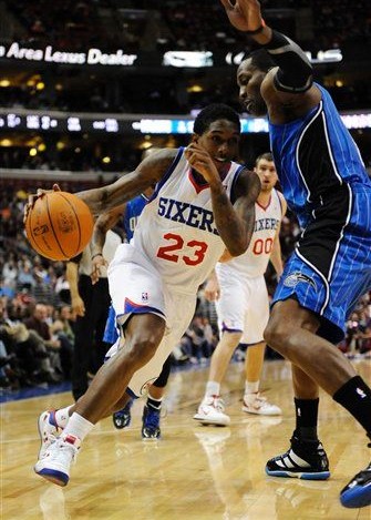 而令人瞩目 而令人瞩目