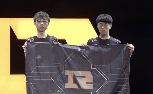 他更注重 他更注重