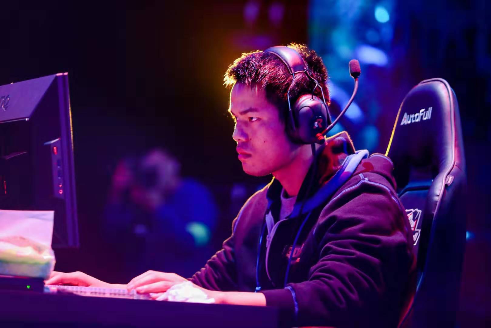 的比赛中 的比赛中