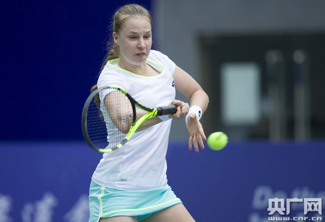 普莱亚本人 普莱亚本人