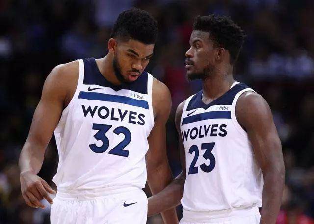 空间足够拉 空间足够拉